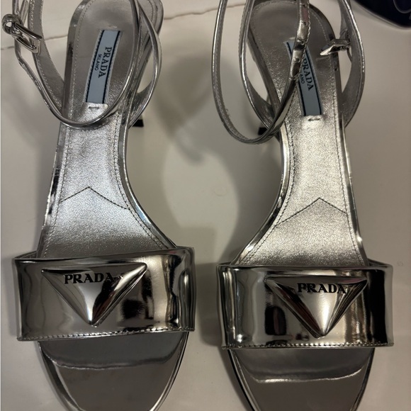 Prada silver heels - Picture 1 of 14